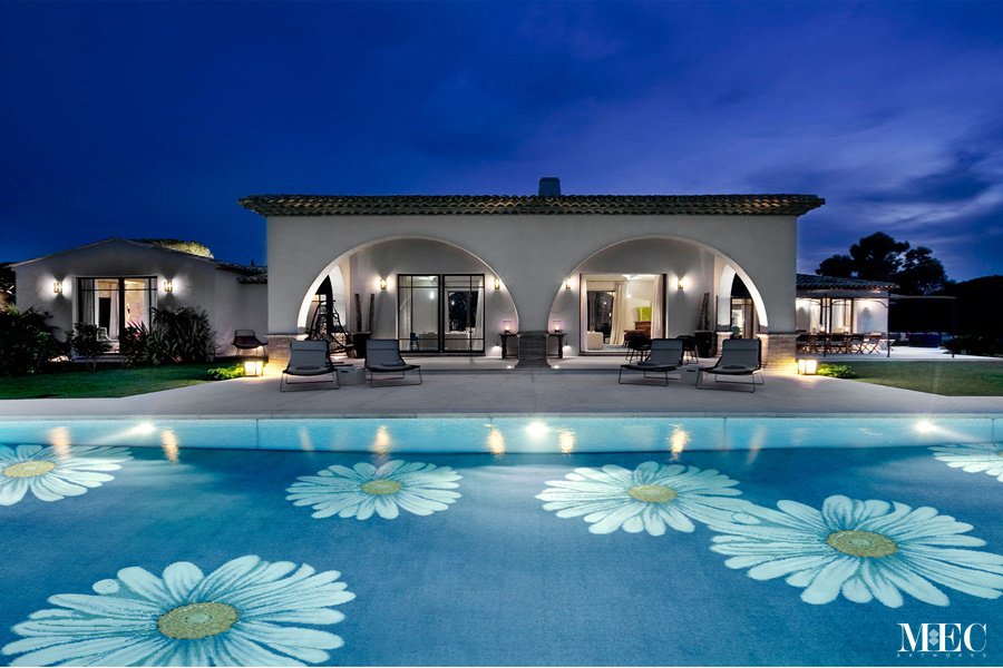 Custom Pools by MEC | Glass mosaic pool design featuring classic yellow and white daisies.