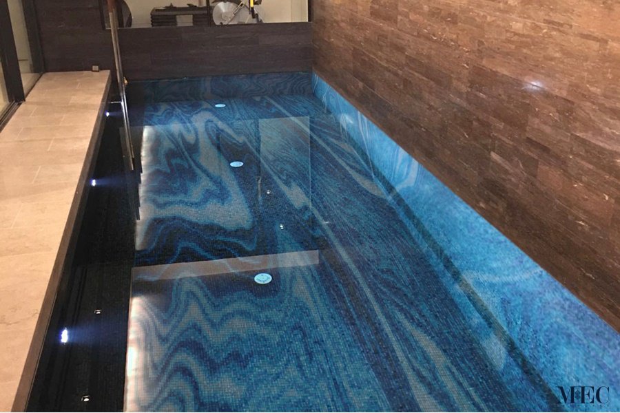 Custom Mosaics by MEC | Abstract glass mosaic swimming pool inspired from spectacular geodes.