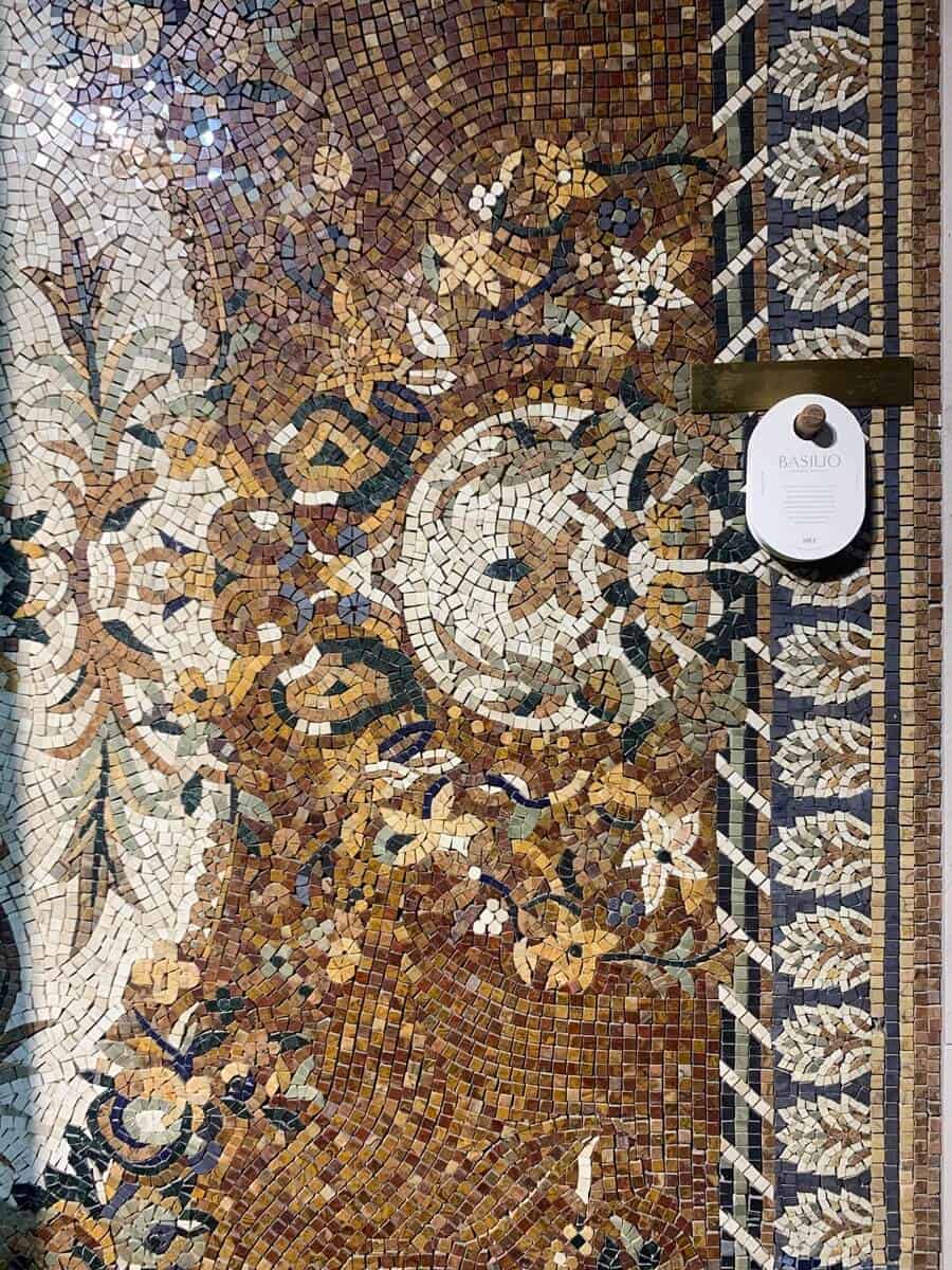 Basilio | Marble mosaic flooring rug border close up
