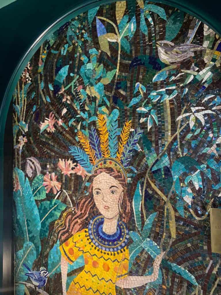 Tropico Emerald Kingdom artistic mosaic tile vertex glass mural