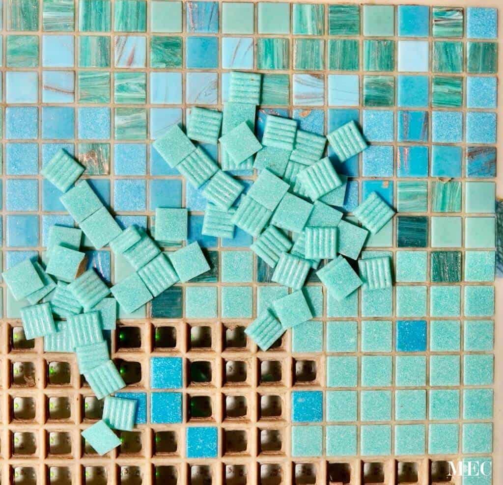 close up vertex 20 glass mosaic tiles on an AddTek PIXL grid